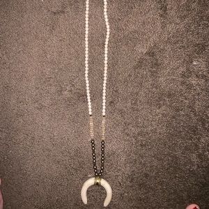Betsy Pittard Designs Bryson Necklace